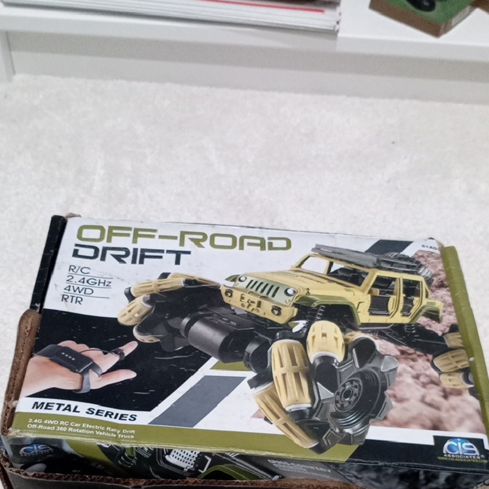 Off-Road Drift RC Car - Yellow